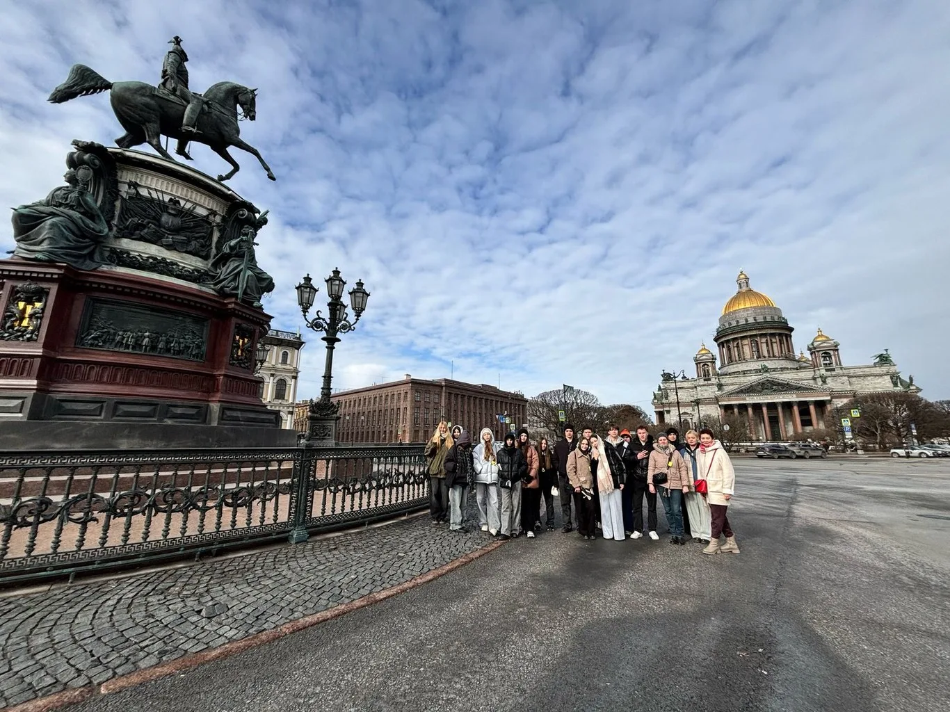 Школьный тур в Санкт-Петербург