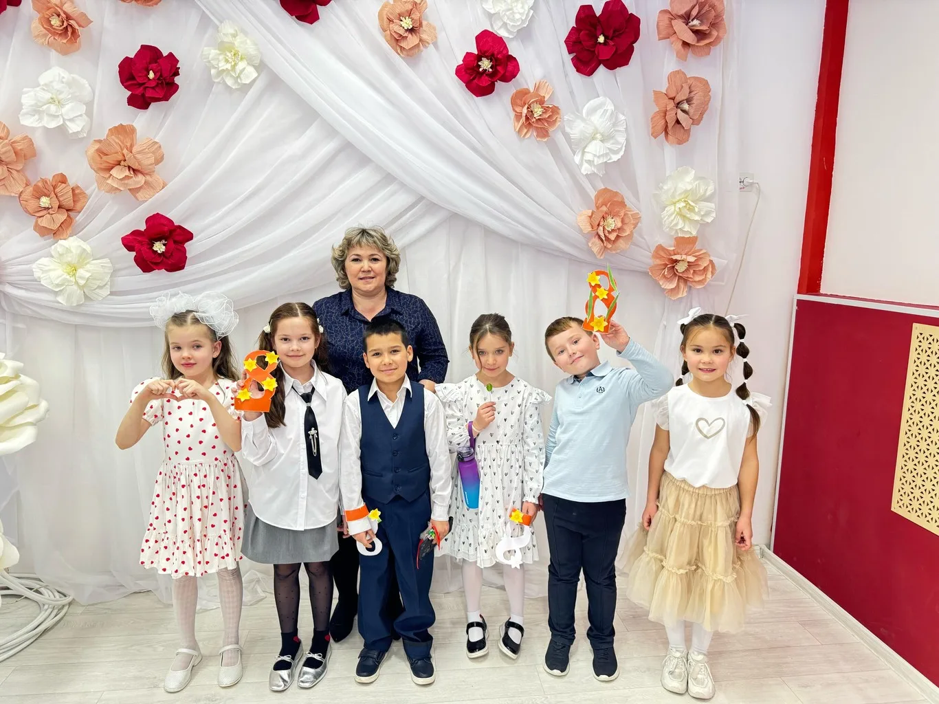 7 марта в начальных классах прошел традиционный праздник Весны.