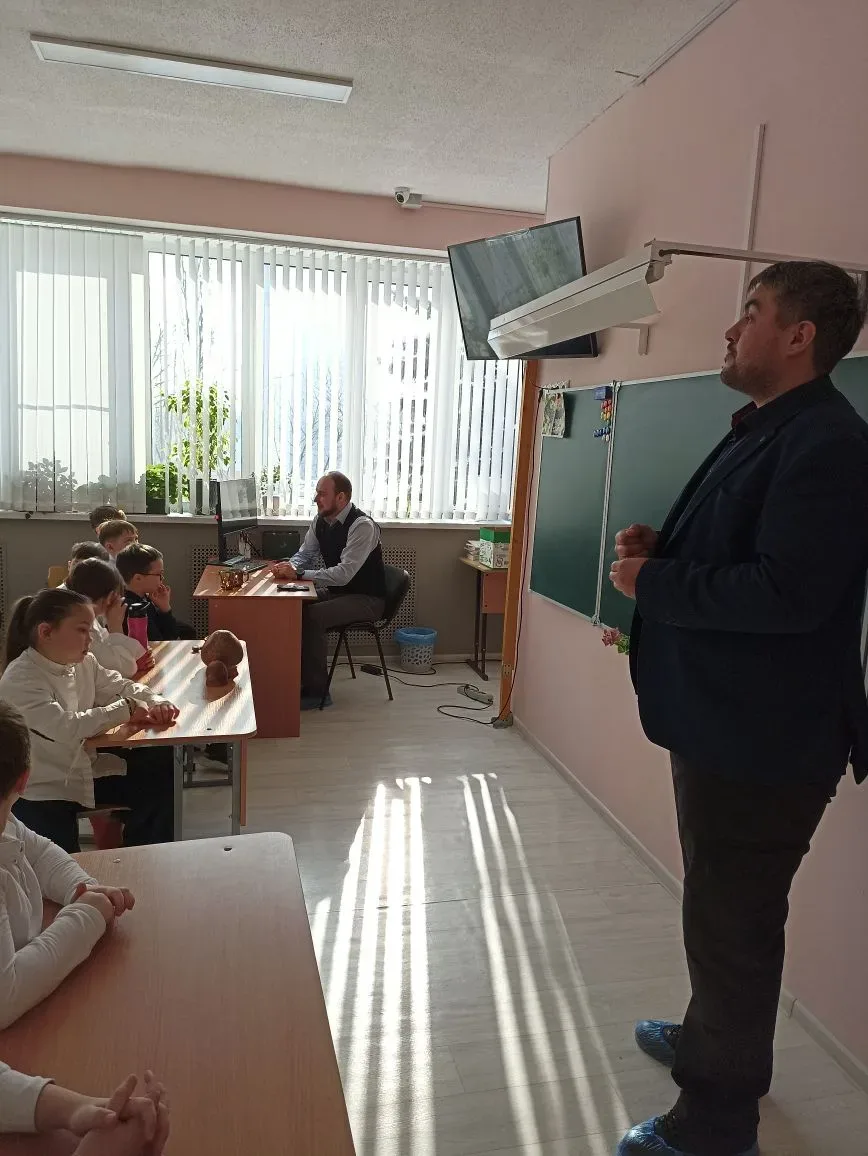 Наука рядом: археологи «Древней Уфы» провели уроки для школьников!